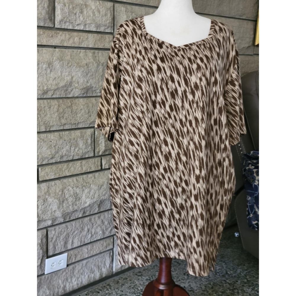 Brown Animal Print Short Sleeve V Neck Tunic Dress Plus Size‎ 4X